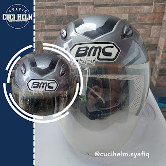 hubungi cuci helm tiara