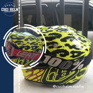 jasa cuci helm-cuci helm tiara